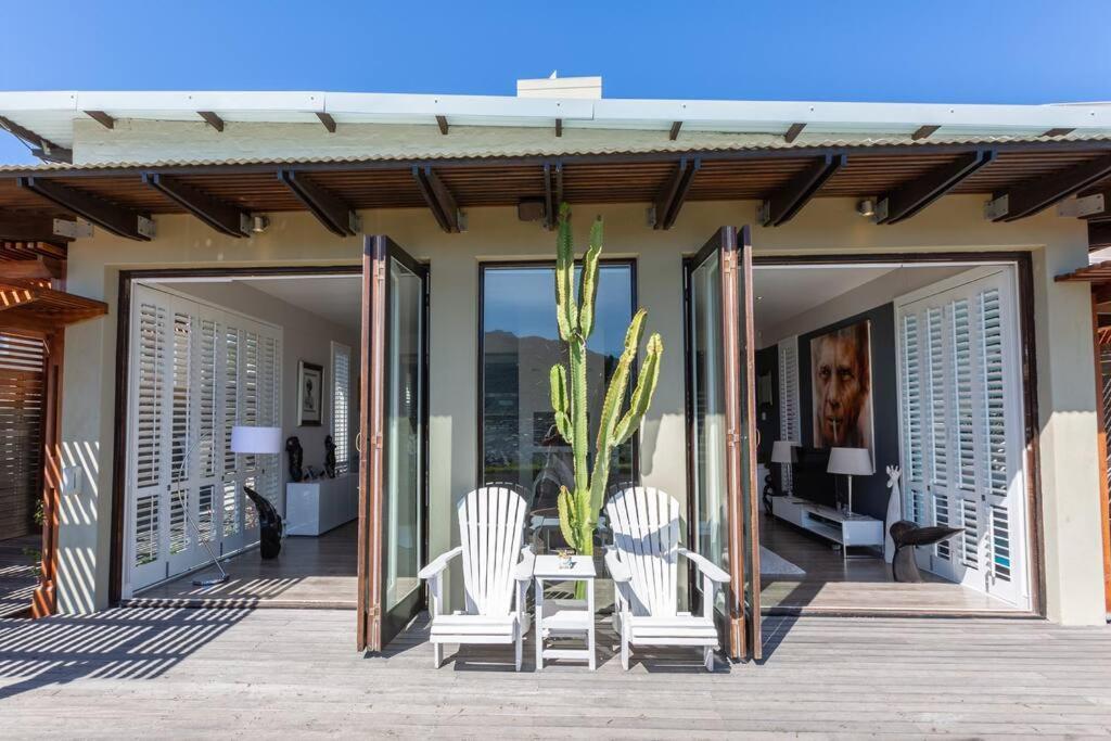 Hollywood On The Hill Vakantiehuis Kaapstad